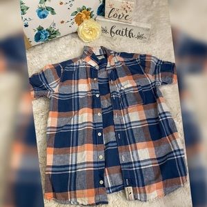⭐️Abercrombie & Fitch button down shirt.⭐️